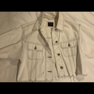 Abercrombie Cropped White Denim Jacket